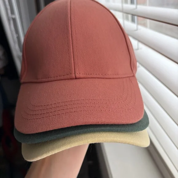 3 Pack Colorful Kids hats - Picture 6 of 6